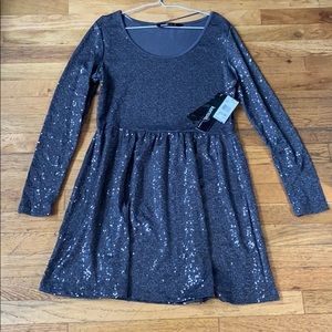 Kensie long sleeve sequin dress